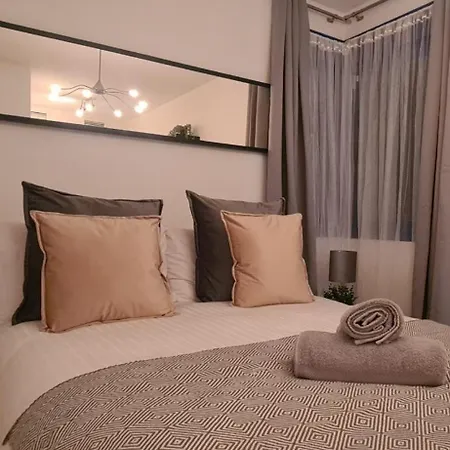Patos Residential 贝纳尔马德纳